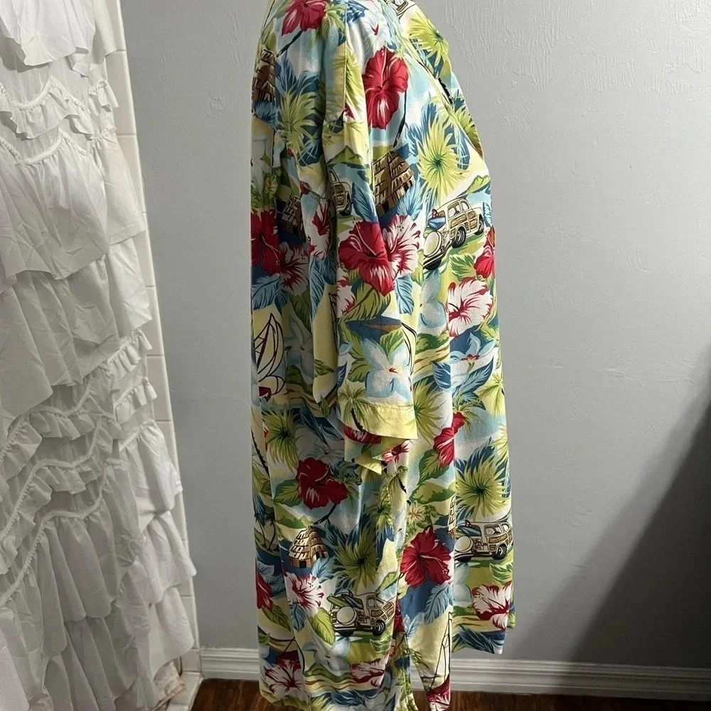 Utility button down top - Picture 3 of 8